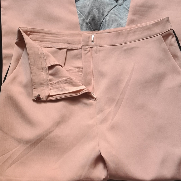 CLOSEOUT Missguided pants - Picture 5 of 11